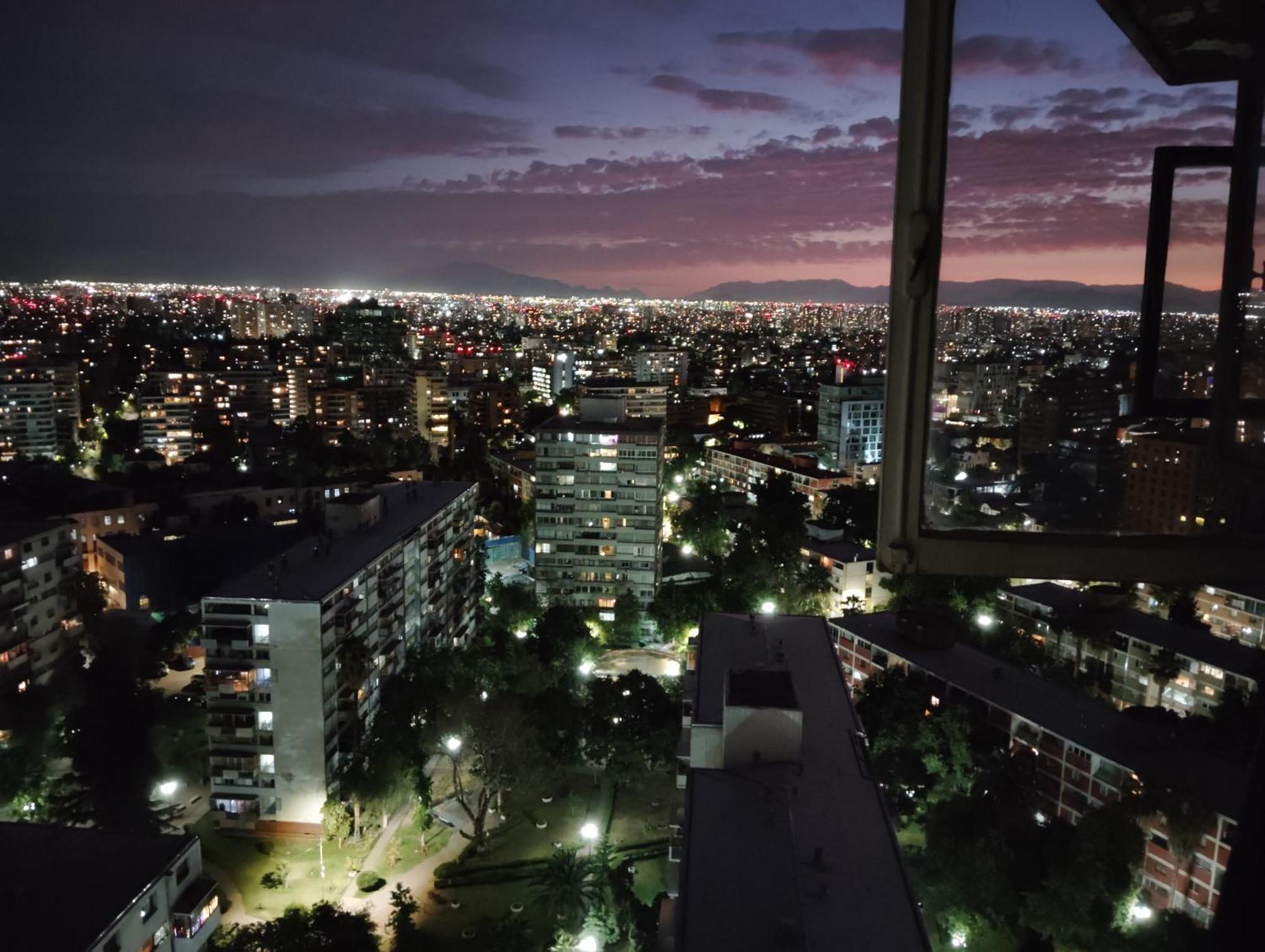 Privada Con Camarote En Departamento Compartido - Providencia * Santiago