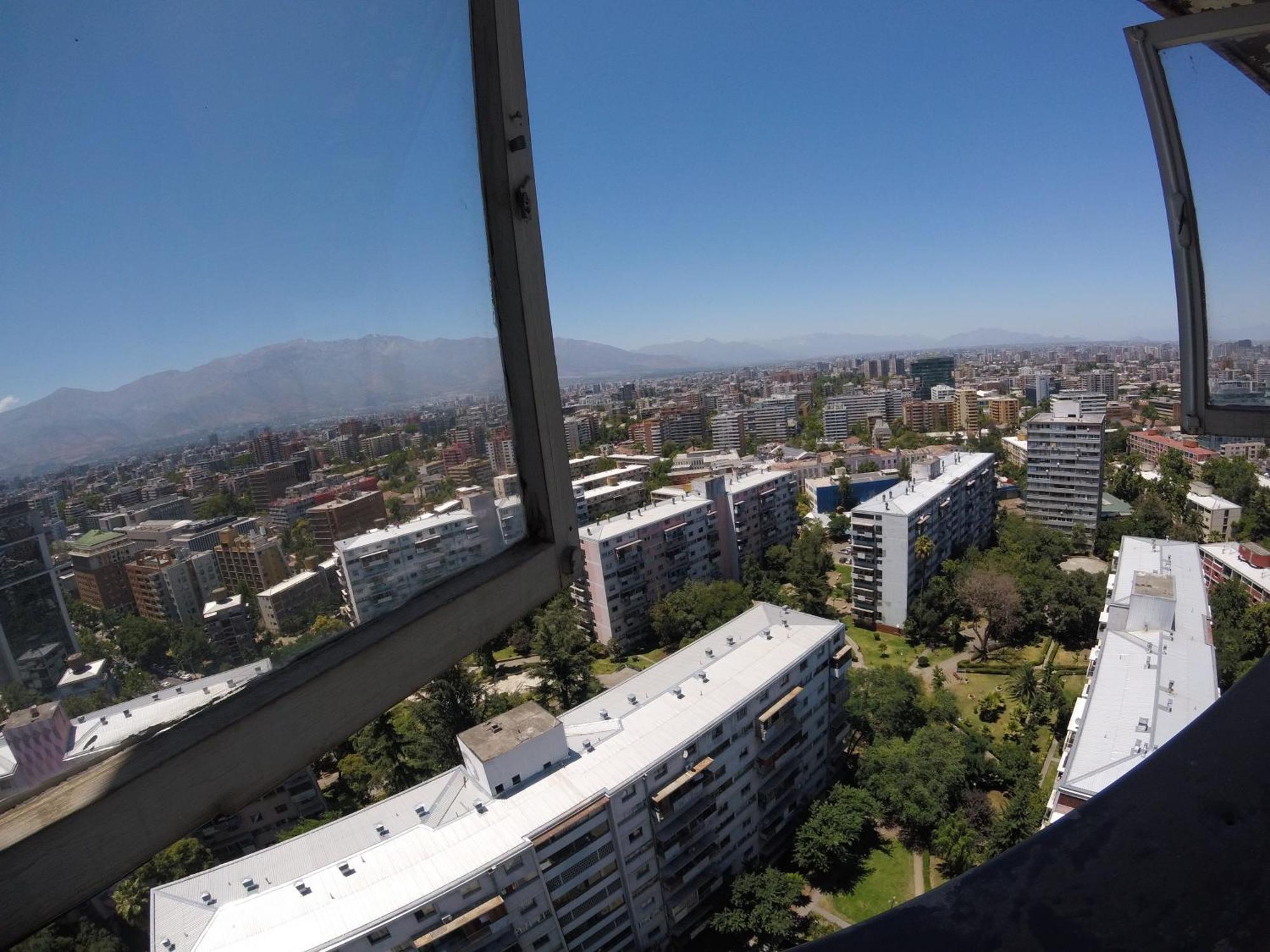 Privada Con Camarote En Departamento Compartido - Providencia * Santiago